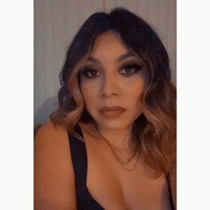 Meet your Posher, Gloria!